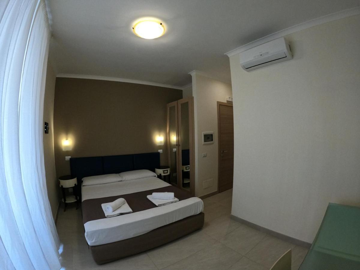 Relais central Turati Roma Exterior foto